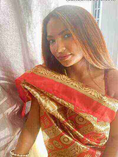 Wearing Saree (2024) Latika Jha (2024)