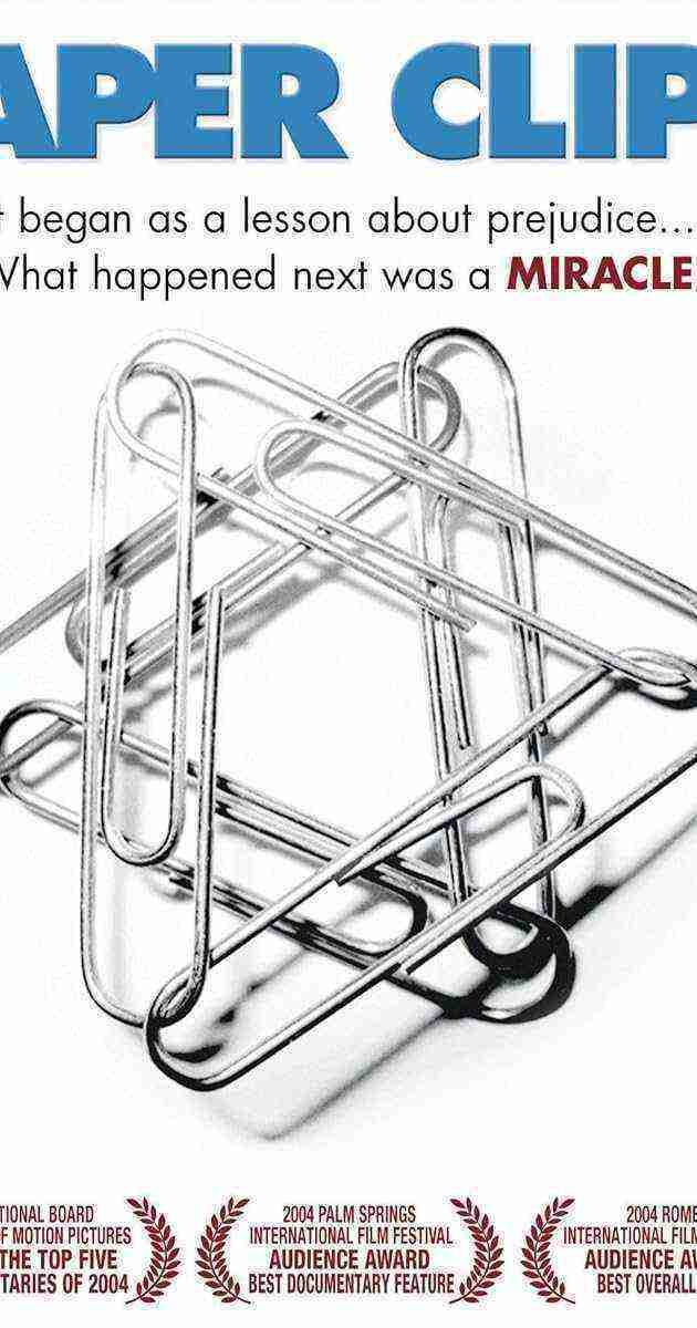 Paper Clips (2004)