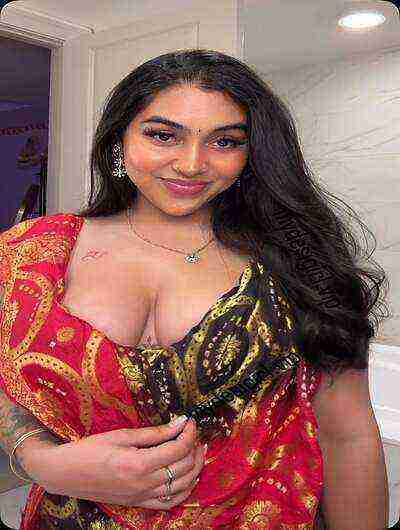 Vishakha Mallya Takes BBC Saree Uncut (2025) Vishakha Mallya (2025)