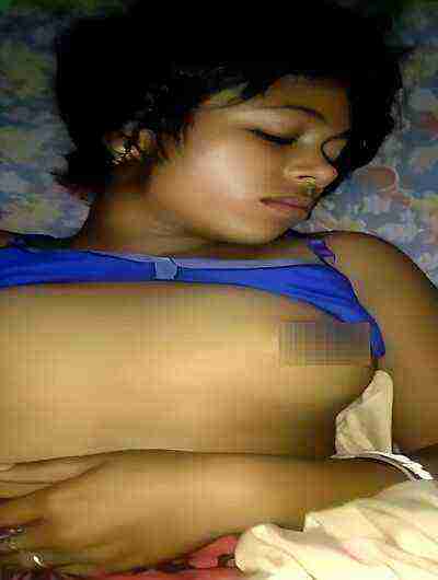 Desi Couple Village Uncut (2025) Unrated (2025)