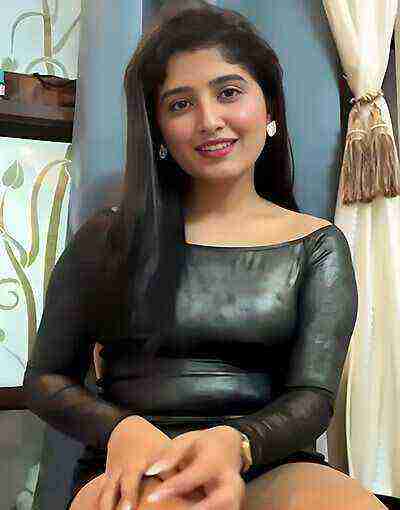 Bhabhi Closeup Exposing Uncut (2025) Unrated (2025)