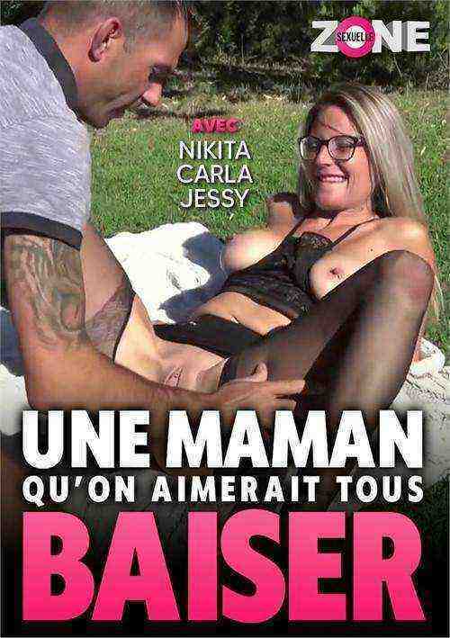 [18+] Une maman qu'on aimerait tous baiser
