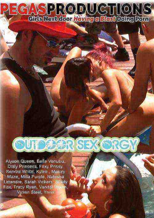 [18+] Outdoor Sex Orgy
