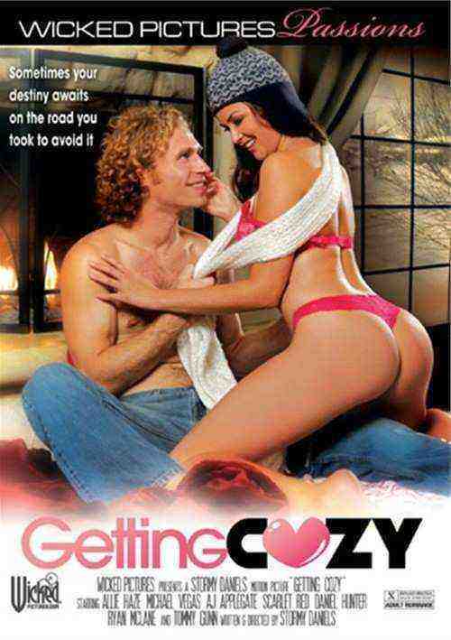 [18+] Getting Cozy