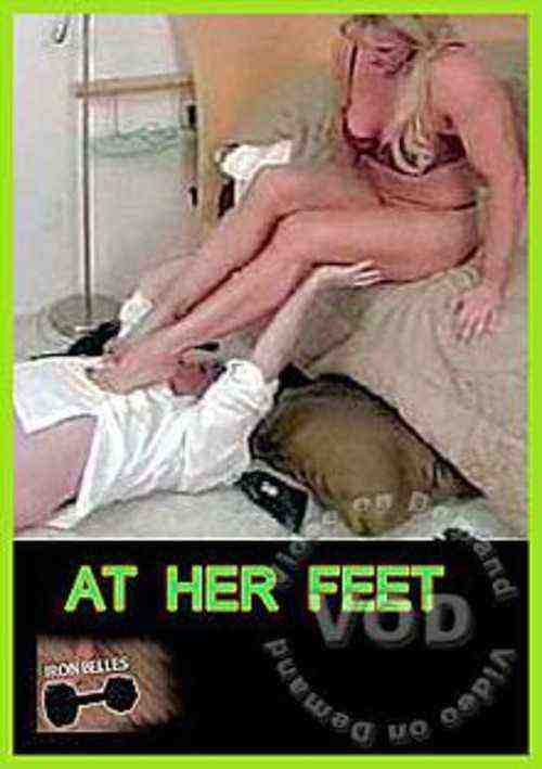 [18+] At Her Feet (Iron Belles)