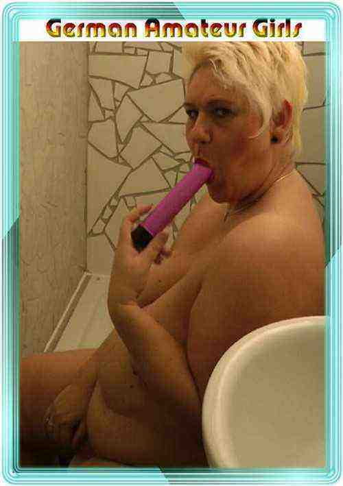 [18+] Annadevot - Naked dildo fuck in the bathroom