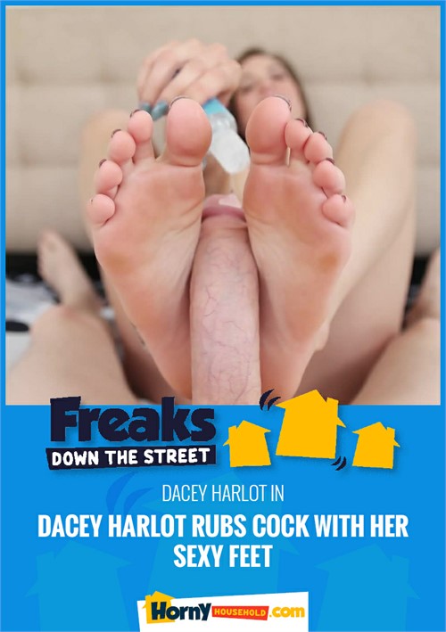 [18+] Dacey Harlot Rubs Cock With Her Sexy Feet