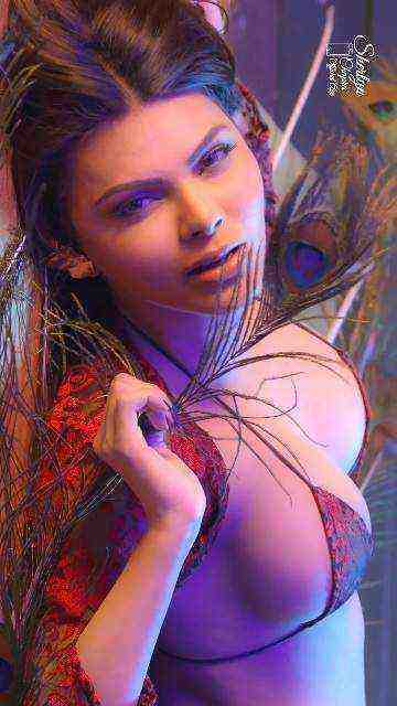 Maar Daala â€“ Sherlyn Chopra (2019)