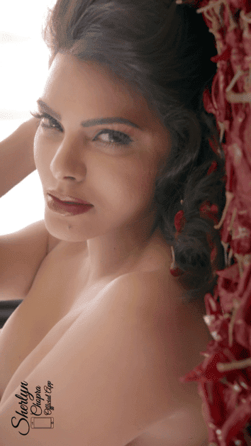 I Only Eat Extra Spicy By Sherlyn Chopra (2019)
