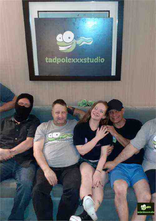 [18+] Amy Quinn Gangbang