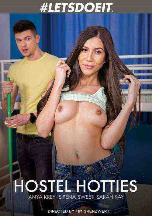 [18+] Hostel Hotties