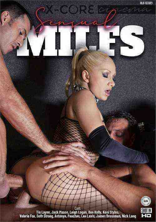 [18+] Sensual Milfs