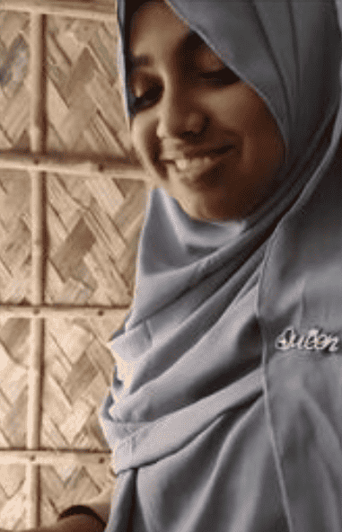 Cute Hijabi Girlfriend Sucking Dick Outdoor (2025) Unrated (2025)