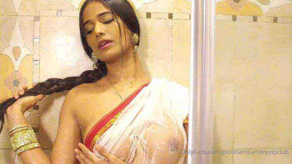 Mrs. Devika Episode 1 (2021) Poonam Pandey (2021)
