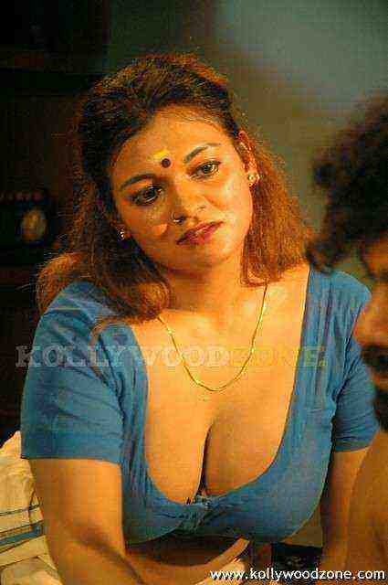 Pyasa Yaon (2002)